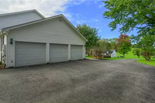 371 Hickernell Rd, Franklin Township, PA 16123 - Photo 5
