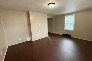 411 East Ave, Brownsville, PA 15413 - Photo 3