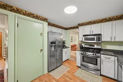139 N Jamestown Rd, Moon/Crescent Twp, PA 15108 - Photo 15