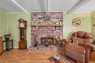 139 N Jamestown Rd, Moon/Crescent Twp, PA 15108 - Photo 13