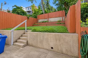 2410 Leticoe St, Pittsburgh, PA 15203 - Photo 29