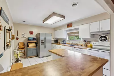 233 Stoup Rd, Adams Township, PA 16046 - Photo 9
