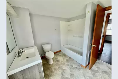 746 6th Ave, Coraopolis, PA 15108 - Photo 11