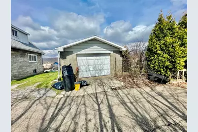 746 6th Ave, Coraopolis, PA 15108 - Photo 21