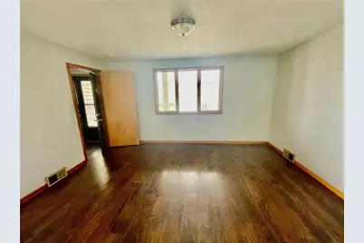 746 6th Ave, Coraopolis, PA 15108 - Photo 7