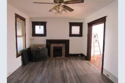 768 Prindle St, Sharon, PA 16146 - Photo 3