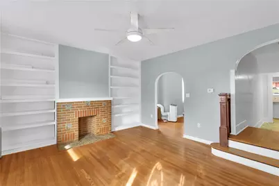 912 Mina St, Spring Hill, PA 15212 - Photo 9