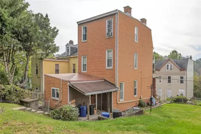 912 Mina St, Spring Hill, PA 15212 - Photo 5