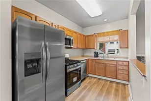 1728 Merriman Ct, Pittsburgh, PA 15203 - Photo 11