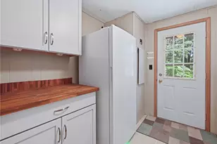 5745 Cassady Rd, Hermitage, PA 16148 - Photo 15
