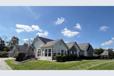 2031 Sonoma Valley Dr, Connoquenessing Township, PA 16053 - Photo 3