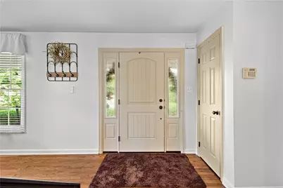 1009 Fieldstone Drive, Cecil, PA 15317 - Photo 9