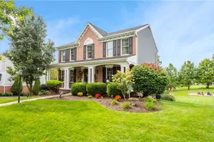 1009 Fieldstone Dr, Cecil, PA 15317 - Photo 7