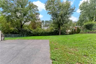 1238 Lakemont Dr, Pittsburgh, PA 15243 - Photo 33