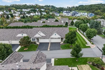 400 Katy Ln, Collier Township, PA 15071 - Photo 5