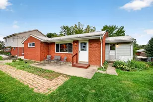 208 Burch Dr, Moon/Crescent Twp, PA 15108 - Photo 3