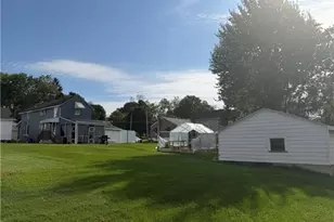 1506 Thorpe St, New Castle, PA 16101 - Photo 5