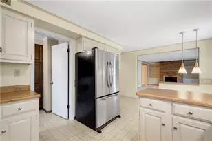 1693 Hathaway, Pittsburgh, PA 15241 - Photo 13