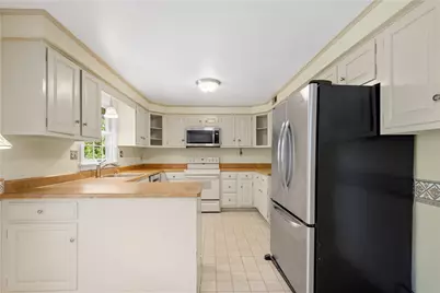 1693 Hathaway, Pittsburgh, PA 15241 - Photo 11