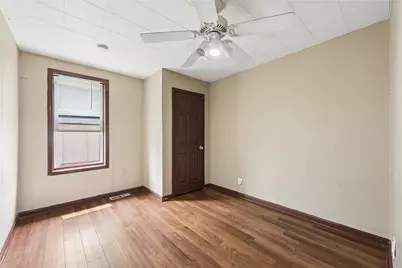 1008 Fallowfield Ave, Charleroi Boro, PA 15022 - Photo 15