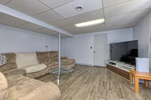505 Garden City Dr, Monroeville, PA 15146 - Photo 19