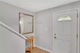 3154 Camberly Dr, Hampton, PA 15044 - Photo 9