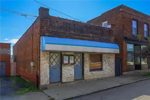 1723 Lowrie, Pittsburgh, PA 15212 - Photo 3