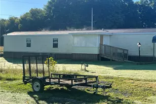 1 Grandview Dr, Perry Township, PA 16130 - Photo 3