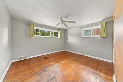 146 W Patty Lane, Monroeville, PA 15146 - Photo 15