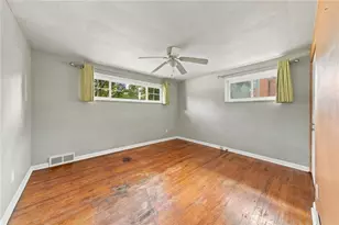 146 W Patty Ln, Monroeville, PA 15146 - Photo 15