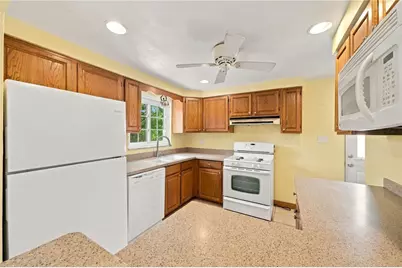 146 W Patty Lane, Monroeville, PA 15146 - Photo 7