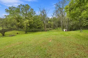 127 Muse-Bishop Rd, Cecil, PA 15317 - Photo 13