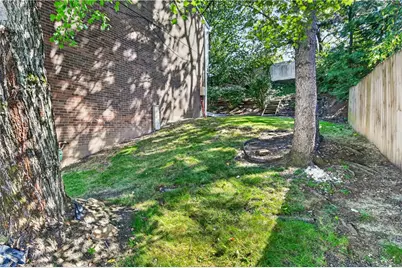 24 W Cortland Dr, Kennedy Township, PA 15136 - Photo 35