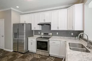 513 Royal Ct, North Fayette, PA 15057 - Photo 11