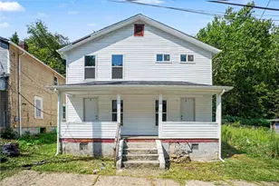 156 Baker St, Aliquippa, PA 15001 - Photo 1