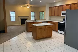 3007 Sierra Ct, Unity Township, PA 15650 - Photo 3