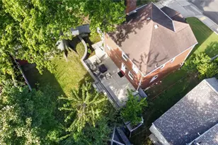 1542 Hawthorne St, Pittsburgh, PA 15201 - Photo 41
