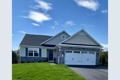 132 Acorn Dr, Buffalo Township, PA 16055 - Photo 1