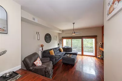 746 Carriage Cir, Pittsburgh, PA 15205 - Photo 5