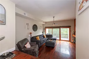 746 Carriage Cir, Pittsburgh, PA 15205 - Photo 5