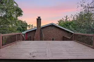 2019 Arnold Acres Dr, Pittsburgh, PA 15205 - Photo 27