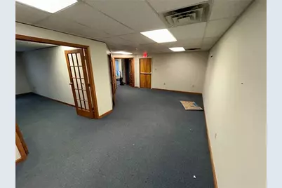 1326 Streets Run Rd, West Mifflin, PA 15236 - Photo 7