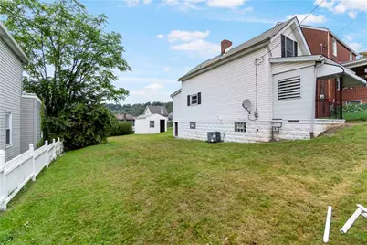 425 32nd St, McKeesport, PA 15132 - Photo 9