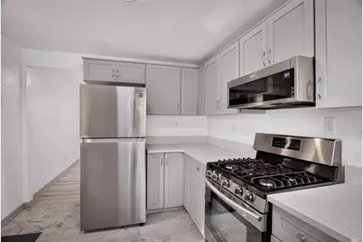 2717 Glenny Lane, West Mifflin, PA 15122 - Photo 9