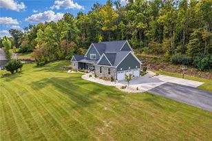 1211 Windemere Dr, Unity Township, PA 15650 - Photo 49