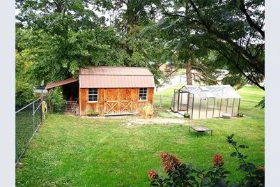 448 W Berkeley, Uniontown, PA 15401 - Photo 7