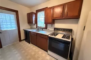 214 Magnolia St, Whitaker, PA 15120 - Photo 11