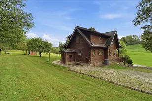 369 Hoover Works Rd, McClellandtown, PA 15458 - Photo 3