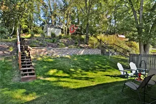 349 Oak Rd, Pittsburgh, PA 15239 - Photo 21