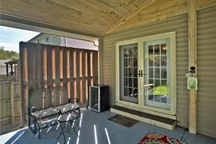 349 Oak Rd, Pittsburgh, PA 15239 - Photo 19
